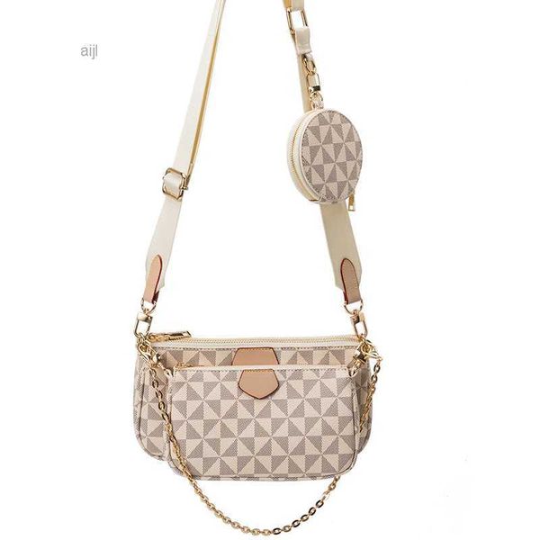 famous designer luxury genuine leather shoulder crossbody womans handbag for women ladies bags
famous designer luxury genuine leather shoulder crossbody womans handbag for women ladies bags