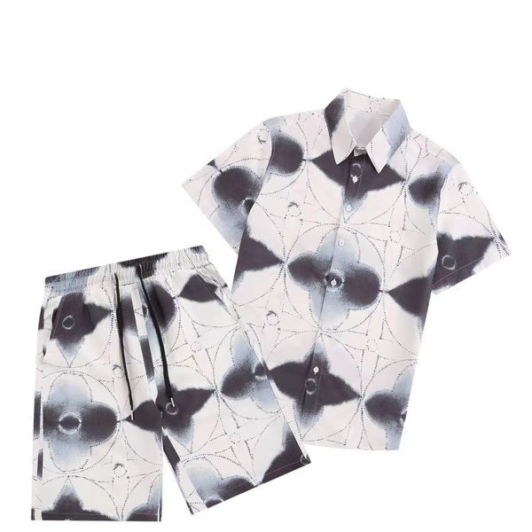 l designer men's sports suit casual fashion style new print suit short sleeve t-shirt + shorts 2pcs 1 set size -3xl04, Gray
l designer men's sports suit casual fashion style new print suit short sleeve t-shirt + shorts 2pcs 1 set size -3xl04, Gray