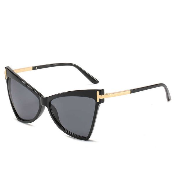 2020 new cat's eye sunglasses fashion triangle t-shaped glasses personality triangle ocean sunglasses women, White;black
2020 new cat's eye sunglasses fashion triangle t-shaped glasses personality triangle ocean sunglasses women, White;black