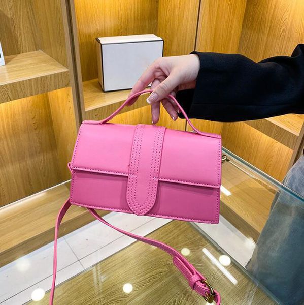 joocquemus women bag fashion leisure new high-quality long portable shoulder bag size 24-6-14cm dajidali, Black;red
joocquemus women bag fashion leisure new high-quality long portable shoulder bag size 24-6-14cm dajidali, Black;red