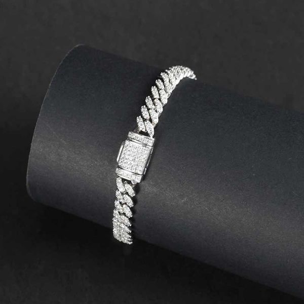 vvs moissanite iced out 8mm cuban link bracelet jewelry wholesale luxury gold plated 925 sterling silver hiphop gift diamond
vvs moissanite iced out 8mm cuban link bracelet jewelry wholesale luxury gold plated 925 sterling silver hiphop gift diamond
