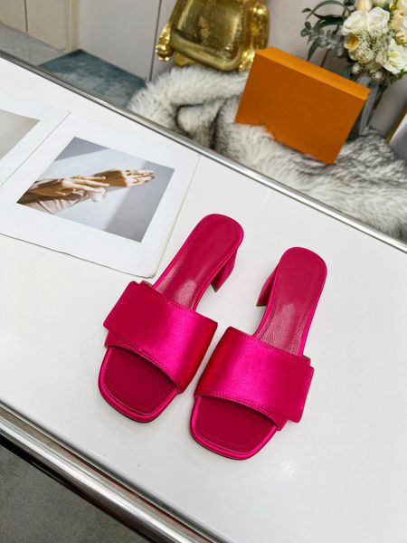 2023 womens slipper designer high heel slipper genuine leather fashion slipper luxury platform slipper, Black
2023 womens slipper designer high heel slipper genuine leather fashion slipper luxury platform slipper, Black