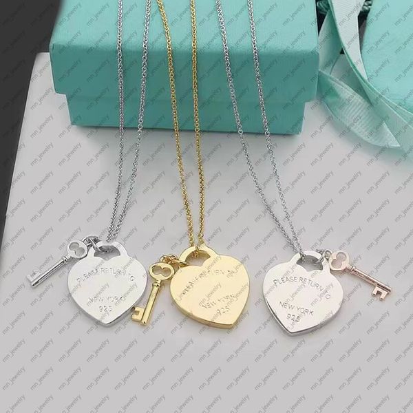 2023 designer love heart necklaces womens 925 silver pendant necklace luxury jewelry on the neck gift for girlfriend accessories wholesale w
2023 designer love heart necklaces womens 925 silver pendant necklace luxury jewelry on the neck gift for girlfriend accessories wholesale w