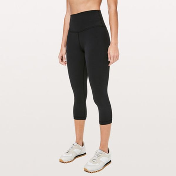 women's yoga high waist double sided brushed nude yoga capris women's hip lift running fitness pants quick dry high stretch yoga p
women's yoga high waist double sided brushed nude yoga capris women's hip lift running fitness pants quick dry high stretch yoga p