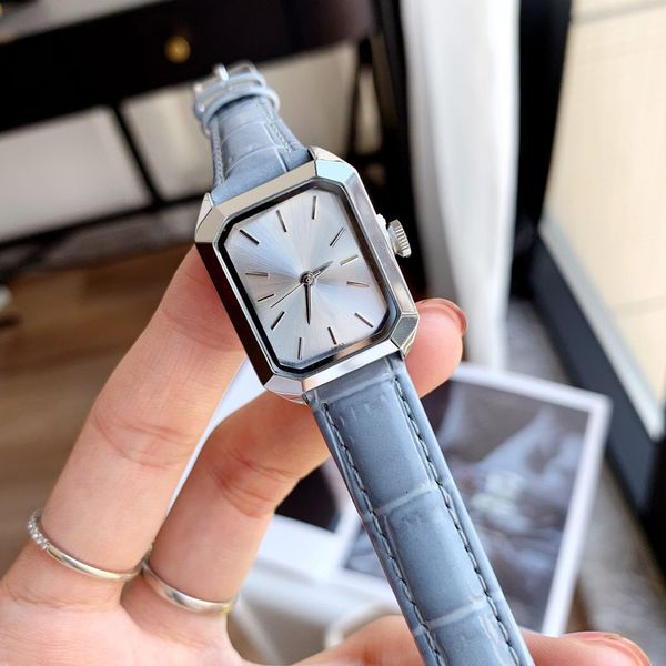 luxury womens watches brand designer rectangle lady watch leather strap 23mm fashion wristwatches women birthday christmas valentine's, Slivery;brown
luxury womens watches brand designer rectangle lady watch leather strap 23mm fashion wristwatches women birthday christmas valentine's, Slivery;brown