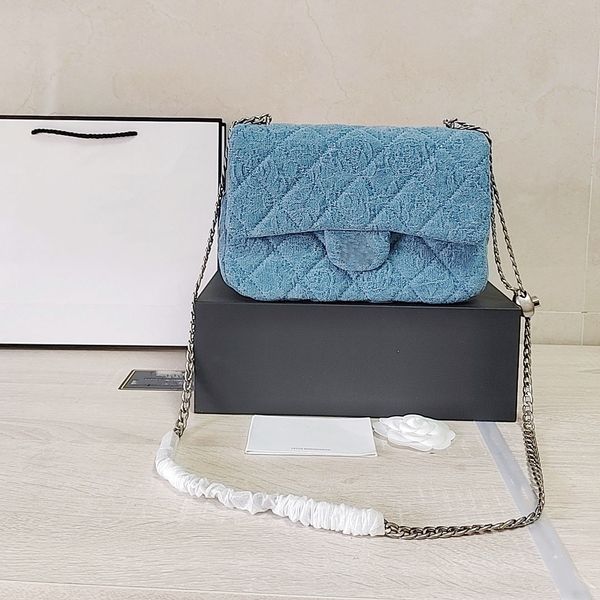 designer bag love ball mountain camellia denim chain shoulder backpack crossbody handbag fashion trend women's bag
designer bag love ball mountain camellia denim chain shoulder backpack crossbody handbag fashion trend women's bag