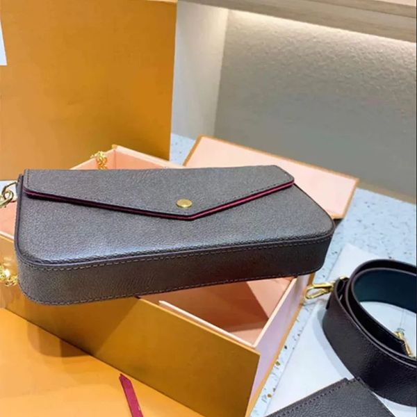 women fashion handbags bags multi accessoires pochette purses wallet clutch shoulder bag totes messenger cross body with box 2023, Black;red
women fashion handbags bags multi accessoires pochette purses wallet clutch shoulder bag totes messenger cross body with box 2023, Black;red