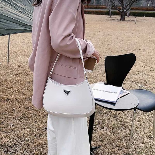 50% off 2023 fashion this year's hand for women popular on the internet in new fashion trend underarm niche design versatile portable s
50% off 2023 fashion this year's hand for women popular on the internet in new fashion trend underarm niche design versatile portable s