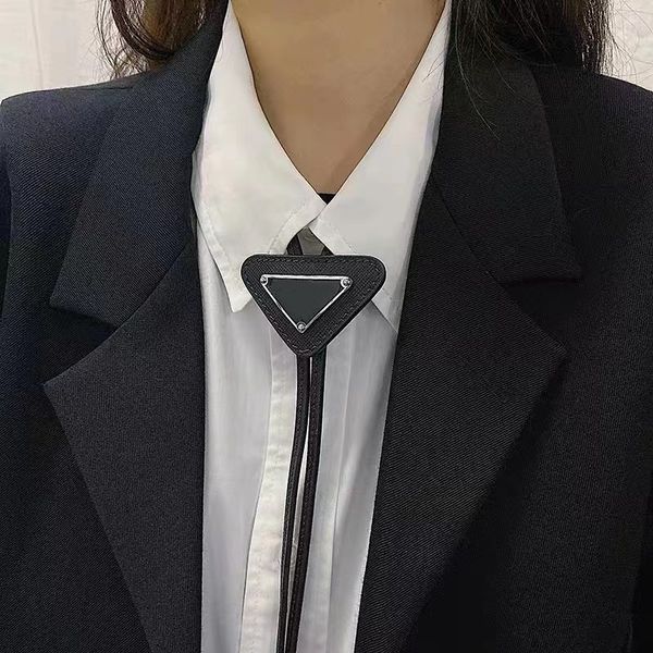 luxury and charming men and women designers tie fashion leather tie mens and womens p-letter necklace fur solid color tie party gift jewelry, Blue;purple
luxury and charming men and women designers tie fashion leather tie mens and womens p-letter necklace fur solid color tie party gift jewelry, Blue;purple
