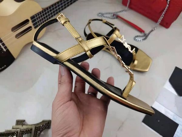 womens sandals pinch fashion spring and summer new solid color anti slip slim leather flat heel luxury designer buckle original package size, Black
womens sandals pinch fashion spring and summer new solid color anti slip slim leather flat heel luxury designer buckle original package size, Black