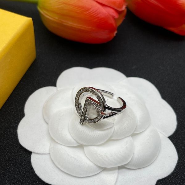 the couple ring designed by the designer is simple, elegant, and fashionable for women's parties, jewelry, weddings, and birthday gifts, Silver
the couple ring designed by the designer is simple, elegant, and fashionable for women's parties, jewelry, weddings, and birthday gifts, Silver