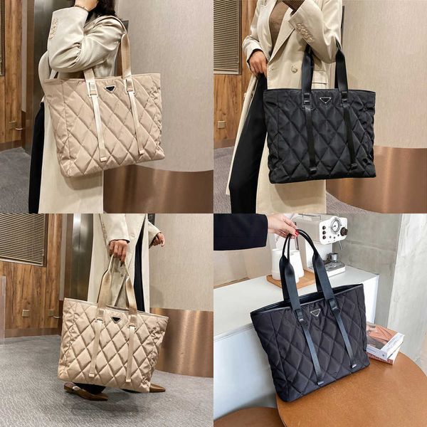 nxy brand designer women's tote bags autumn winter new lady shoulder nylon handbags large capacity shopper 230424
nxy brand designer women's tote bags autumn winter new lady shoulder nylon handbags large capacity shopper 230424