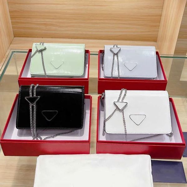 designer bags shoulder fashion women handbags messenger leather small square designer tote crossbody female purses 211010, Black;red
designer bags shoulder fashion women handbags messenger leather small square designer tote crossbody female purses 211010, Black;red