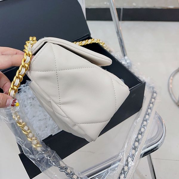 2023 designer bag handbag bag wallet pocket diamond lattice cross body bag shopping shoulder messenger classic brand leather chain bag with
2023 designer bag handbag bag wallet pocket diamond lattice cross body bag shopping shoulder messenger classic brand leather chain bag with