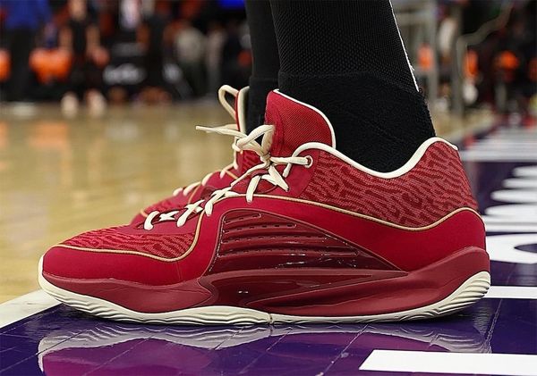 kids kd 16 ny vs. ny men women basketball shoes with box grade school vivid orange aunt pearl sneakers sports shoes size us4-us12
kids kd 16 ny vs. ny men women basketball shoes with box grade school vivid orange aunt pearl sneakers sports shoes size us4-us12
