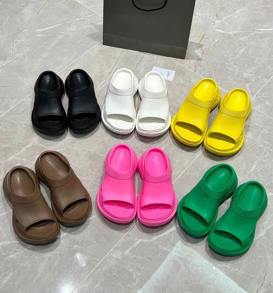 fashion thick sole slippersclassic sandals solid color herringbone design women's flat bottom slippers rubber antiskid sandals thick so, Black
fashion thick sole slippersclassic sandals solid color herringbone design women's flat bottom slippers rubber antiskid sandals thick so, Black