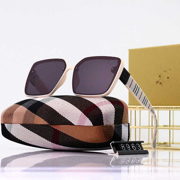 2022 new home b fashion large frame sunglasses large frame women's net red tide street shooting sunglasses, White;black
2022 new home b fashion large frame sunglasses large frame women's net red tide street shooting sunglasses, White;black