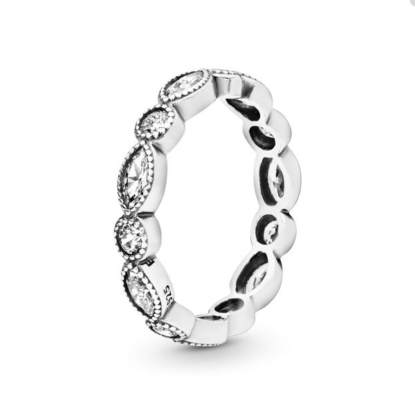 crystal diamond wedding ring for pandora authentic sterling silver party jewelry designer rings for women sisters gift luxury rings with ori, Slivery;golden
crystal diamond wedding ring for pandora authentic sterling silver party jewelry designer rings for women sisters gift luxury rings with ori, Slivery;golden