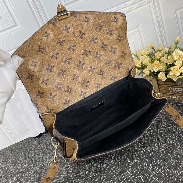 2023 luxury shoulder bags designer handbag evening bag woman hight quality fashion leather bags the tote bag classic clutch bag
2023 luxury shoulder bags designer handbag evening bag woman hight quality fashion leather bags the tote bag classic clutch bag