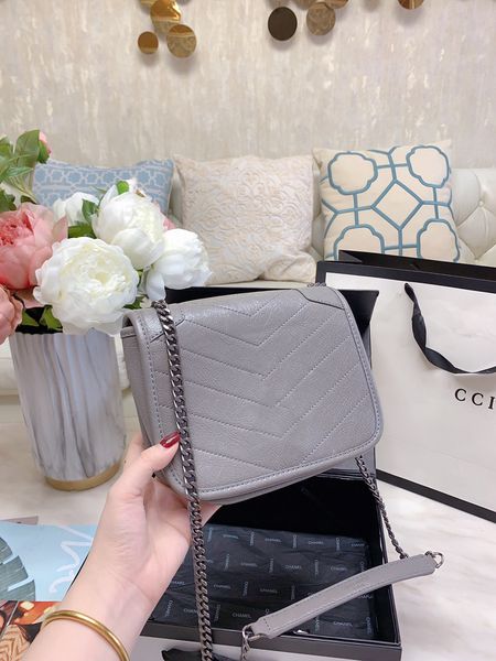 women's fashion luxury chain bag crossbody bag single shoulder bag handbag designer bag classic oil wax wrinkle scratch road matching g
women's fashion luxury chain bag crossbody bag single shoulder bag handbag designer bag classic oil wax wrinkle scratch road matching g