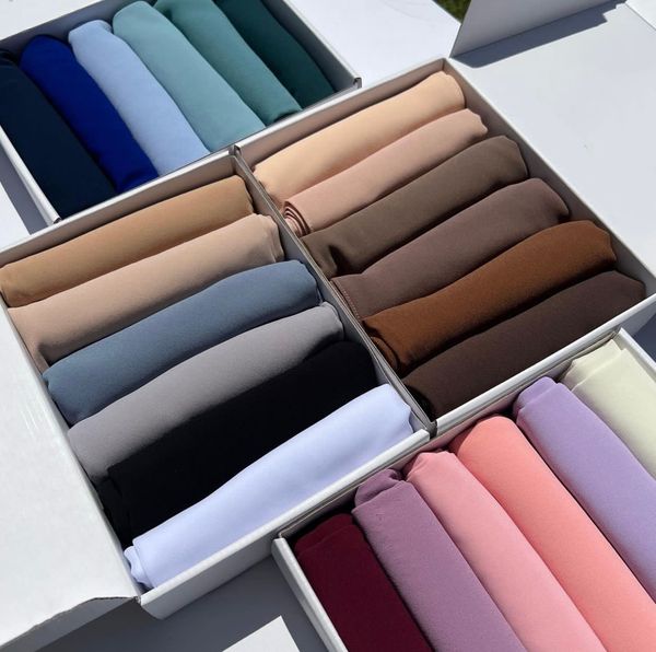 hijabs luxury custom women's headscarf box bubble chiffon headscarf scarf muslim shawl plain weave soft headscarf headband foulard 2305, Blue;gray
hijabs luxury custom women's headscarf box bubble chiffon headscarf scarf muslim shawl plain weave soft headscarf headband foulard 2305, Blue;gray