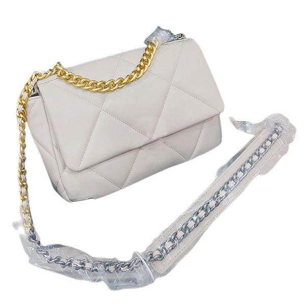 designer bag new luxury 19bag flap bags women shoulder handbag bag wallet pocket luxuries designers diamond lattice cross body bag with box
designer bag new luxury 19bag flap bags women shoulder handbag bag wallet pocket luxuries designers diamond lattice cross body bag with box