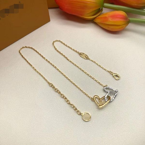 luxury brand pendant letter flowers pendant necklace designer fashion gold plate simple necklaces wedding party crysatl jewerlry necklace vn, Silver
luxury brand pendant letter flowers pendant necklace designer fashion gold plate simple necklaces wedding party crysatl jewerlry necklace vn, Silver
