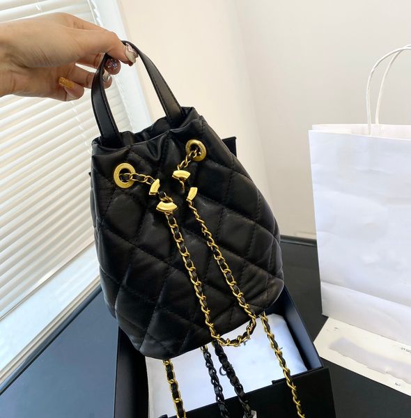 new fashion backpack, bucket bag, chain bag, shoulder bag, cross-body bag, designer bag
new fashion backpack, bucket bag, chain bag, shoulder bag, cross-body bag, designer bag