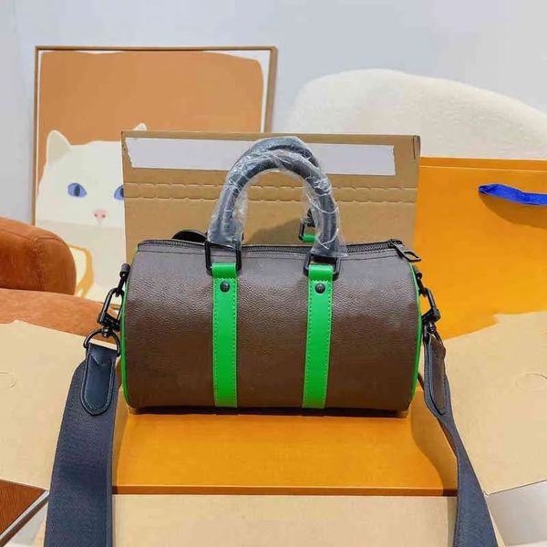 cross body bags cylinder handbags women pillow bags shoulder bags high capacity crossbody simple stylish leather messenger designer lady wal, Black;red
cross body bags cylinder handbags women pillow bags shoulder bags high capacity crossbody simple stylish leather messenger designer lady wal, Black;red