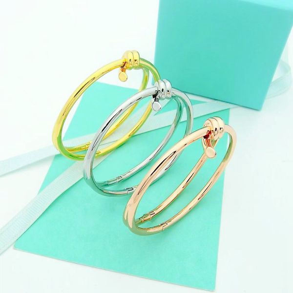 classic knotted cord knot bracelet fashion designer women's bracelet high end diamond jewelry festival gift box, Golden;silver
classic knotted cord knot bracelet fashion designer women's bracelet high end diamond jewelry festival gift box, Golden;silver