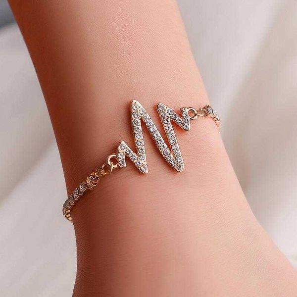 creative personality diamond lightning bracelet korean style simple heartbeat frequency valentines day accessories women, Golden;silver
creative personality diamond lightning bracelet korean style simple heartbeat frequency valentines day accessories women, Golden;silver