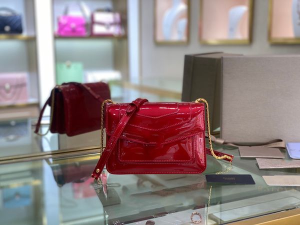 double patent leather trend 2023 new fashion casual women's bag shoulder crossbody bag
double patent leather trend 2023 new fashion casual women's bag shoulder crossbody bag