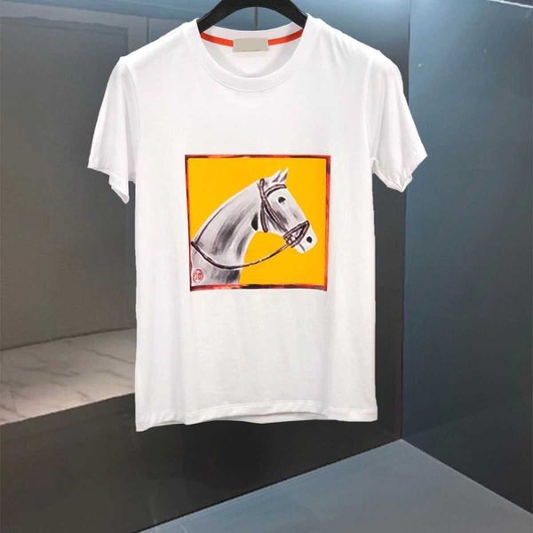 ins style summer new product round neck short sleeve men's t-shirt fashion versatile half horse print top, White;black
ins style summer new product round neck short sleeve men's t-shirt fashion versatile half horse print top, White;black