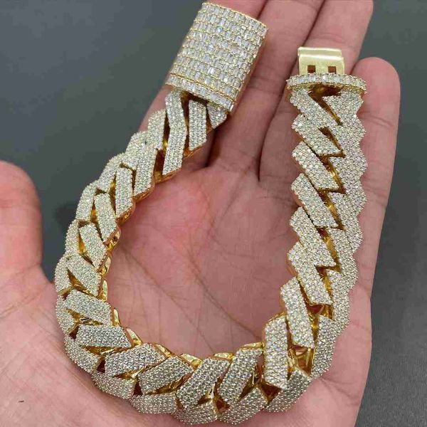 20mm width custom iced out jewelry bust down moissanite cuban chain link bracelet, Silver
20mm width custom iced out jewelry bust down moissanite cuban chain link bracelet, Silver