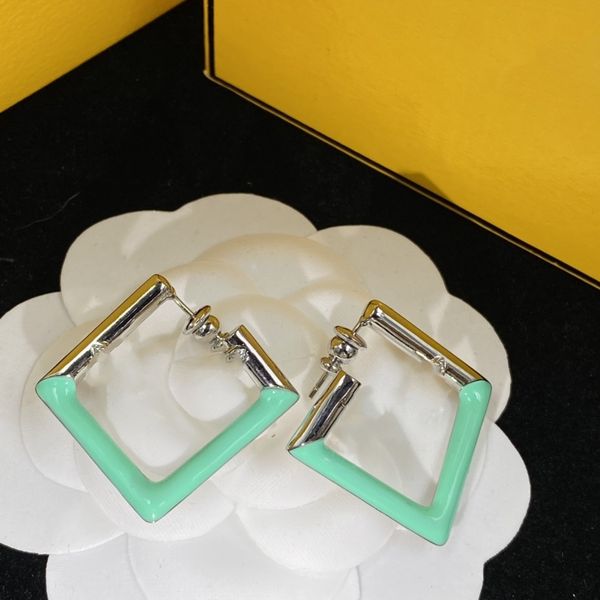 earring designer earring sealing copper material luxury and magnificent women's party jewelry, Silver
earring designer earring sealing copper material luxury and magnificent women's party jewelry, Silver