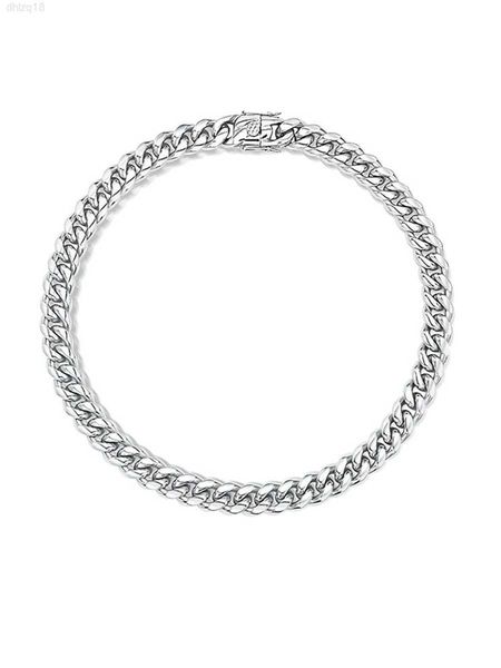 authentic hip-hop style cuban necklace trendy european and american necklaces hiphop titanium steel light luxury niche men and women trendy, Silver
authentic hip-hop style cuban necklace trendy european and american necklaces hiphop titanium steel light luxury niche men and women trendy, Silver