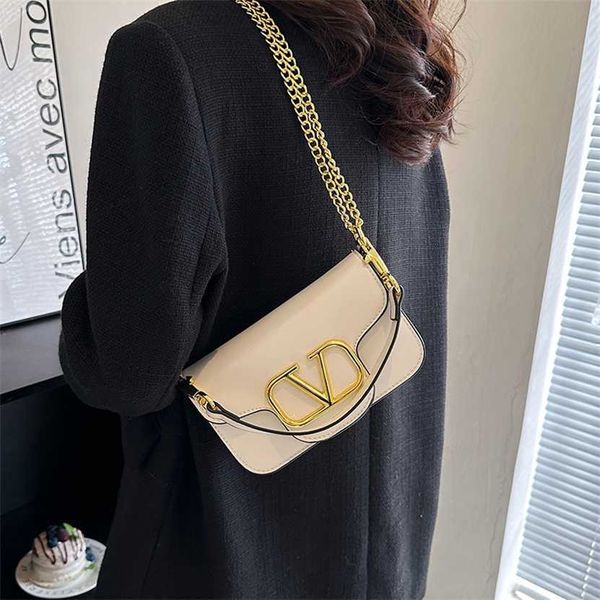 20% off 2023 fashion hand south korean niche women's new fashionable and versatile 7-color small square single shoulder crossbody porta
20% off 2023 fashion hand south korean niche women's new fashionable and versatile 7-color small square single shoulder crossbody porta
