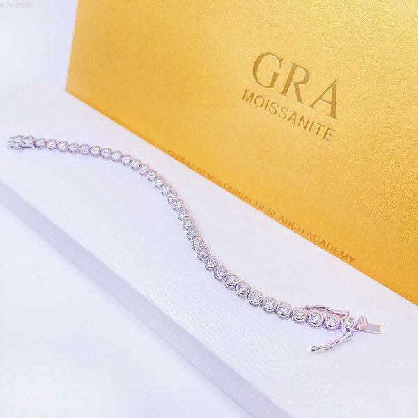 silver with 3mm vvs moissanite 925 silver tennis chain moissanite tennis bracelet for women diamond bracelet for man
silver with 3mm vvs moissanite 925 silver tennis chain moissanite tennis bracelet for women diamond bracelet for man