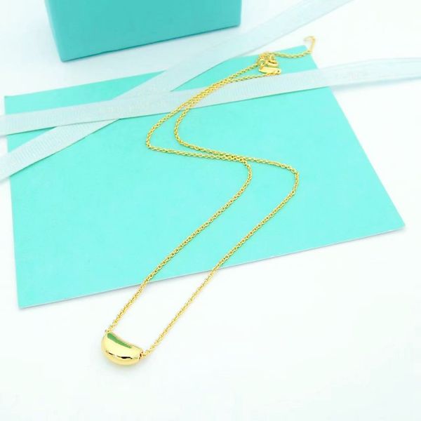 european and american high-end designer doudou necklace luxury charm women's pendant holiday gift 316l stainless steel jewelry with box, Golden;silver
european and american high-end designer doudou necklace luxury charm women's pendant holiday gift 316l stainless steel jewelry with box, Golden;silver