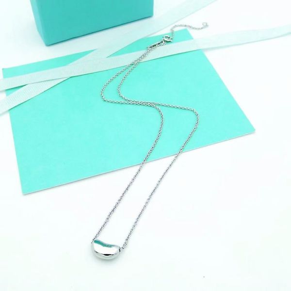 new luxury women's bean necklace classic luxury brand pendant girl valentine's day jewelry gift stainless steel with box, Golden;silver
new luxury women's bean necklace classic luxury brand pendant girl valentine's day jewelry gift stainless steel with box, Golden;silver
