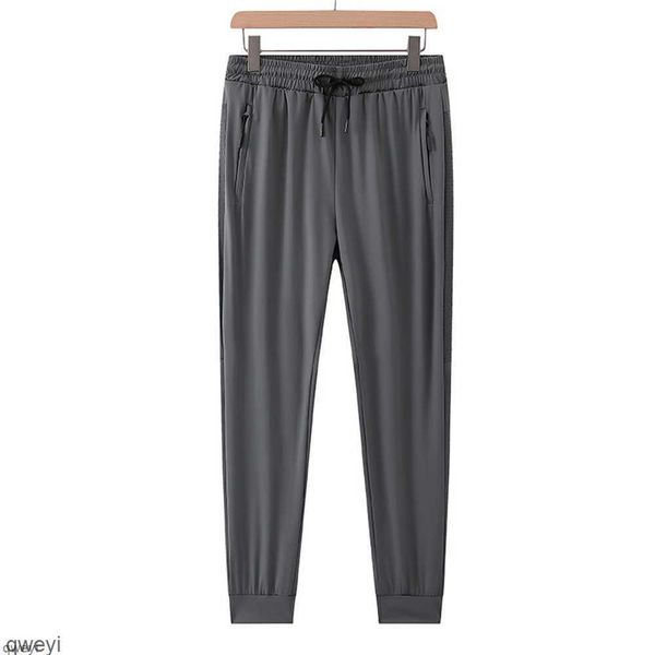 silk pants men's summer thin ice quick drying sports casual pants loose sag air conditioning leggings men's pants trendy x4g9, Black
silk pants men's summer thin ice quick drying sports casual pants loose sag air conditioning leggings men's pants trendy x4g9, Black
