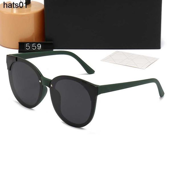 fashion designer new polarized sunglasses for women fashion leisure toads travel vacation sunglasses 559, White;black
fashion designer new polarized sunglasses for women fashion leisure toads travel vacation sunglasses 559, White;black