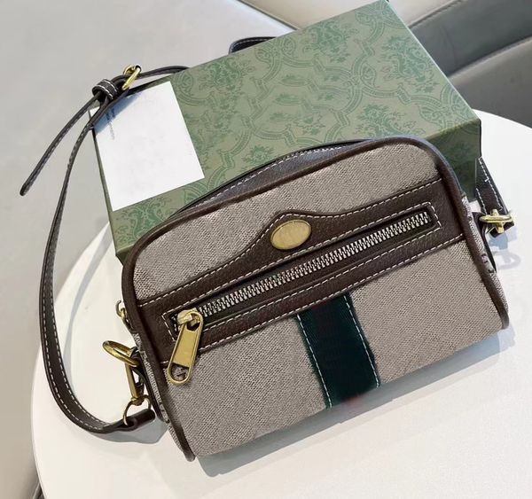 shoulder bags designer luxury p nylon handbags elling wallet women men waterproof crossbody briefcase business casual messenger bag purses
shoulder bags designer luxury p nylon handbags elling wallet women men waterproof crossbody briefcase business casual messenger bag purses
