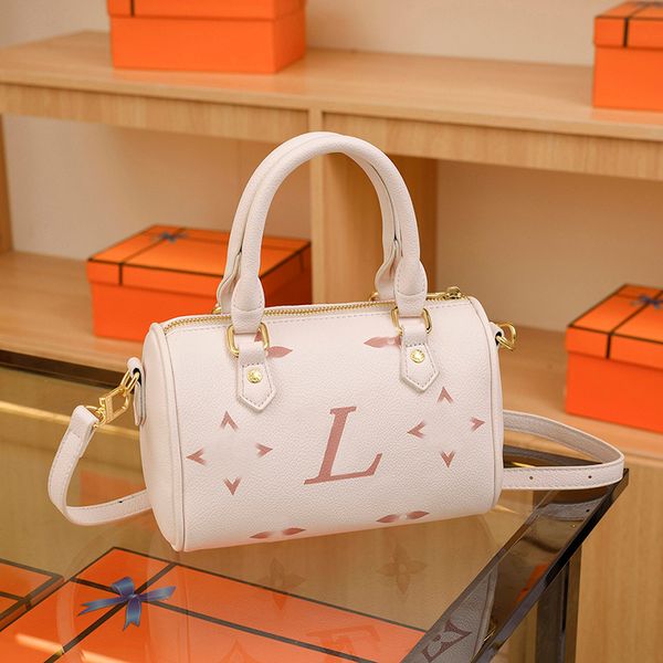 designer bag women handbags wrist bag shoulder cross body bags leather small size ladies flowers handbag woman purses
designer bag women handbags wrist bag shoulder cross body bags leather small size ladies flowers handbag woman purses