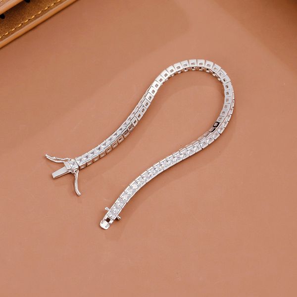 chain valuable princess cutting laboratory diamond bracelet 14k gold engagement wedding bracelet female bride birthday party jewelry 230512, Black
chain valuable princess cutting laboratory diamond bracelet 14k gold engagement wedding bracelet female bride birthday party jewelry 230512, Black