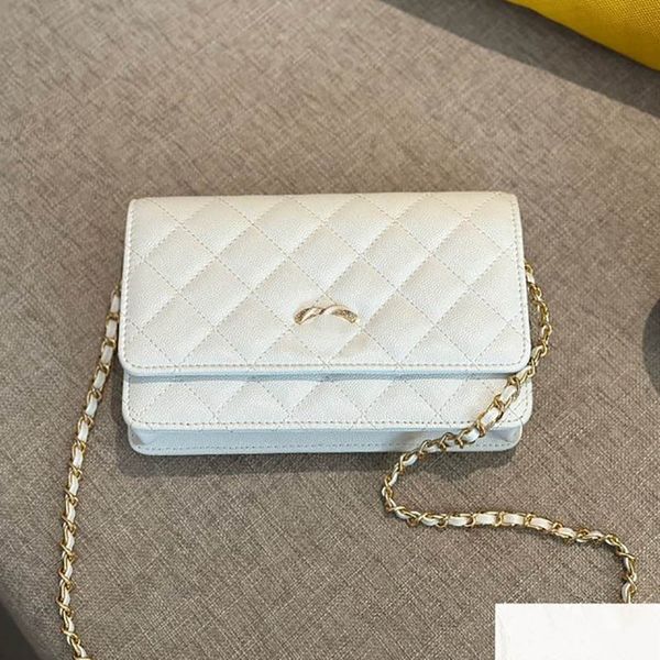 new rhinestone badge women woc crossbody bag shiny cowhide caviar leather quilted classic flap shoulder bag trend luxury handbag suitcases k
new rhinestone badge women woc crossbody bag shiny cowhide caviar leather quilted classic flap shoulder bag trend luxury handbag suitcases k