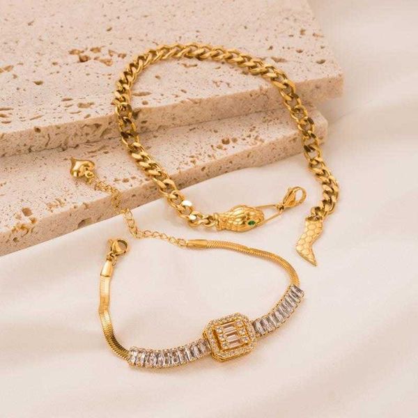 light luxury bracelet female personality trend fashion stainless steel snake head accessories ins niche design hand jewelry, Golden;silver
light luxury bracelet female personality trend fashion stainless steel snake head accessories ins niche design hand jewelry, Golden;silver