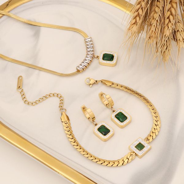 square emerald zircon pendant necklace bracelet earring classic women jewelry for gift, Silver
square emerald zircon pendant necklace bracelet earring classic women jewelry for gift, Silver
