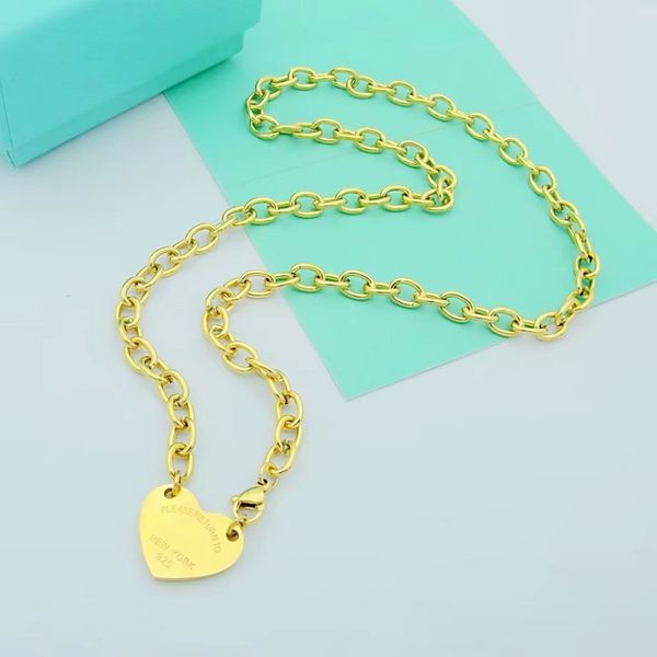 fashion designer peach heart necklace bracelet set luxury love bracelet girl holiday gift 316l stainless steel jewelry with box, Golden;silver
fashion designer peach heart necklace bracelet set luxury love bracelet girl holiday gift 316l stainless steel jewelry with box, Golden;silver
