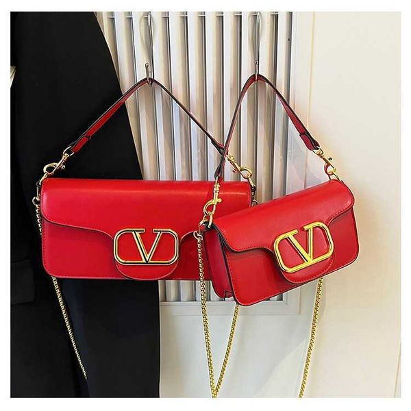50% off 2023 fashion handbag new women's shoulder handbag chain small square lacquer leather versatile crossbody bag batch
50% off 2023 fashion handbag new women's shoulder handbag chain small square lacquer leather versatile crossbody bag batch